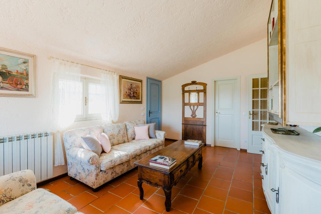 La Tana Del Geco Villa Massarosa Luaran gambar